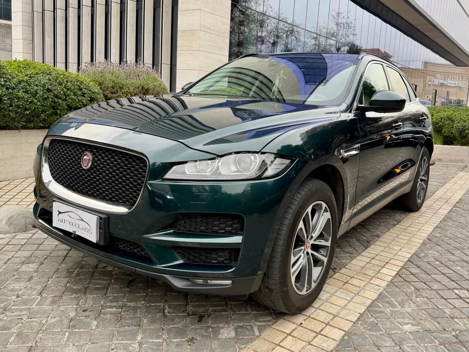 Jaguar F-Pace 2.0i Prestige 2018
